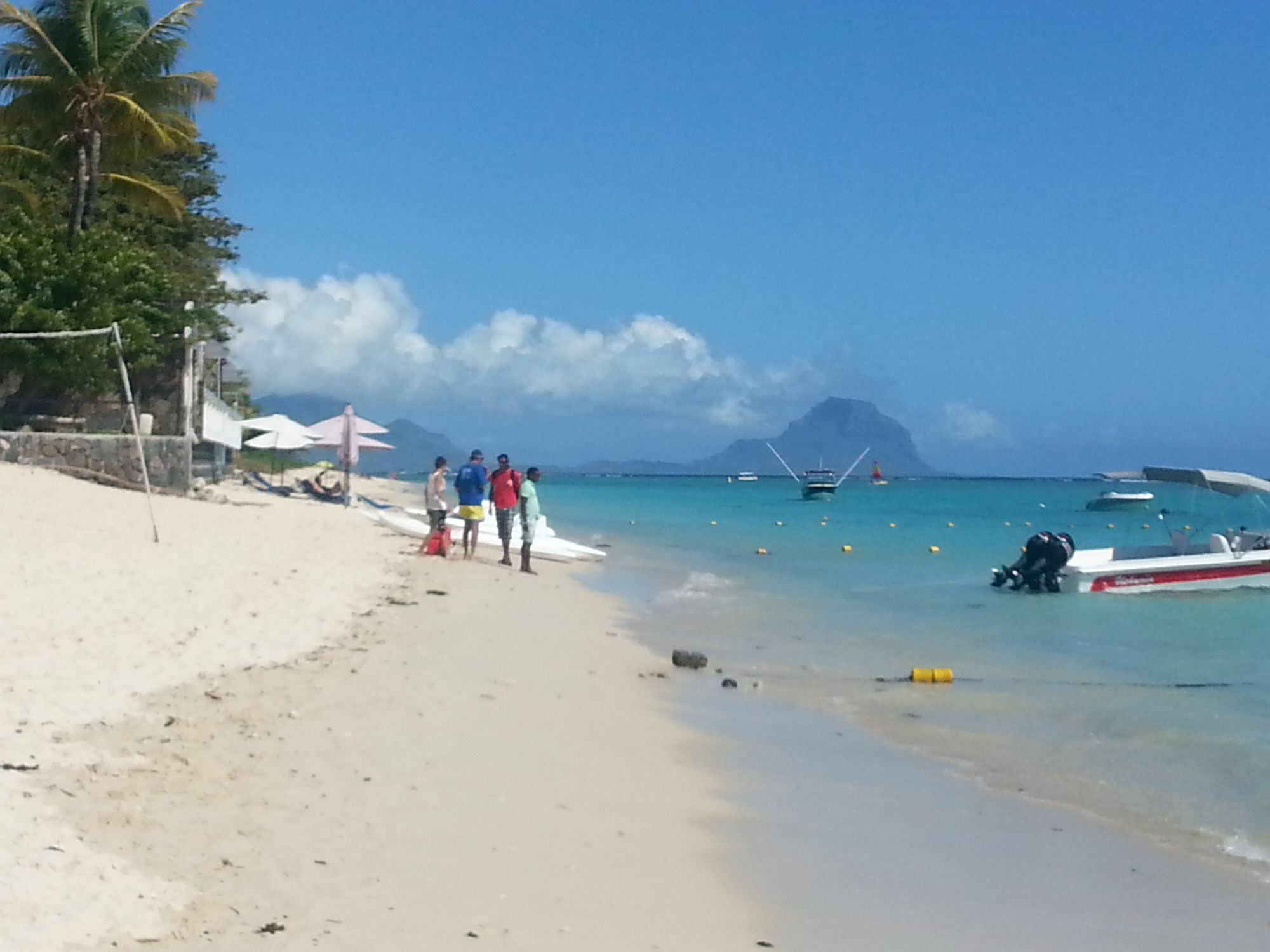 Sunset Beach Apart Flic en Flac Exterior photo